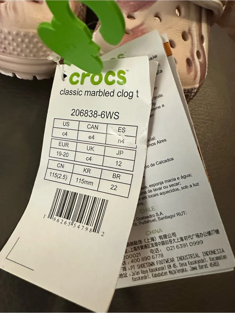 CROCS Kids Marble-Pattern Clogs in Pink and White